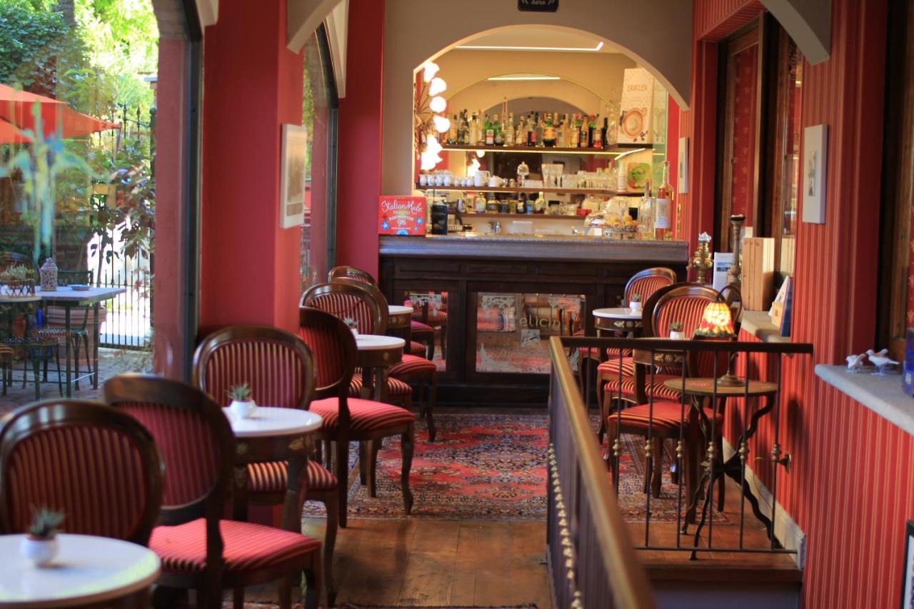 Felicin - Ristorante Albergo "Dimora Storica" Monforte dʼAlba Εξωτερικό φωτογραφία