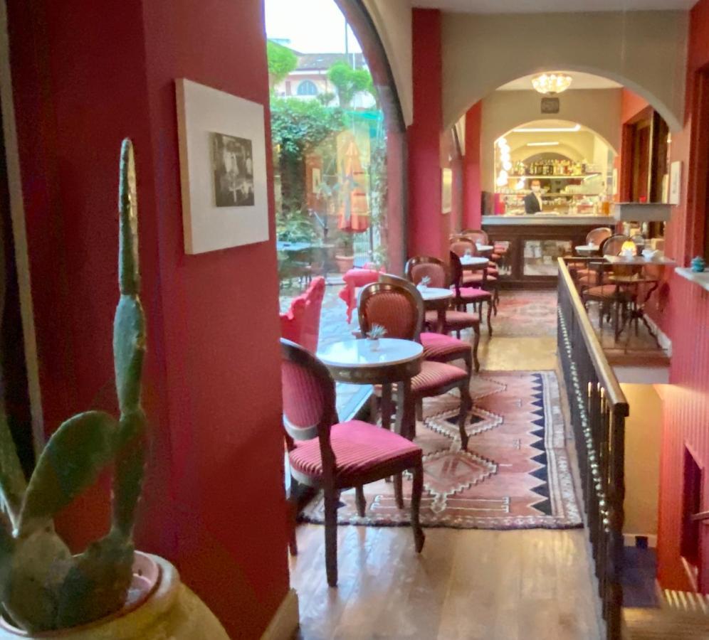 Felicin - Ristorante Albergo "Dimora Storica" Monforte dʼAlba Εξωτερικό φωτογραφία